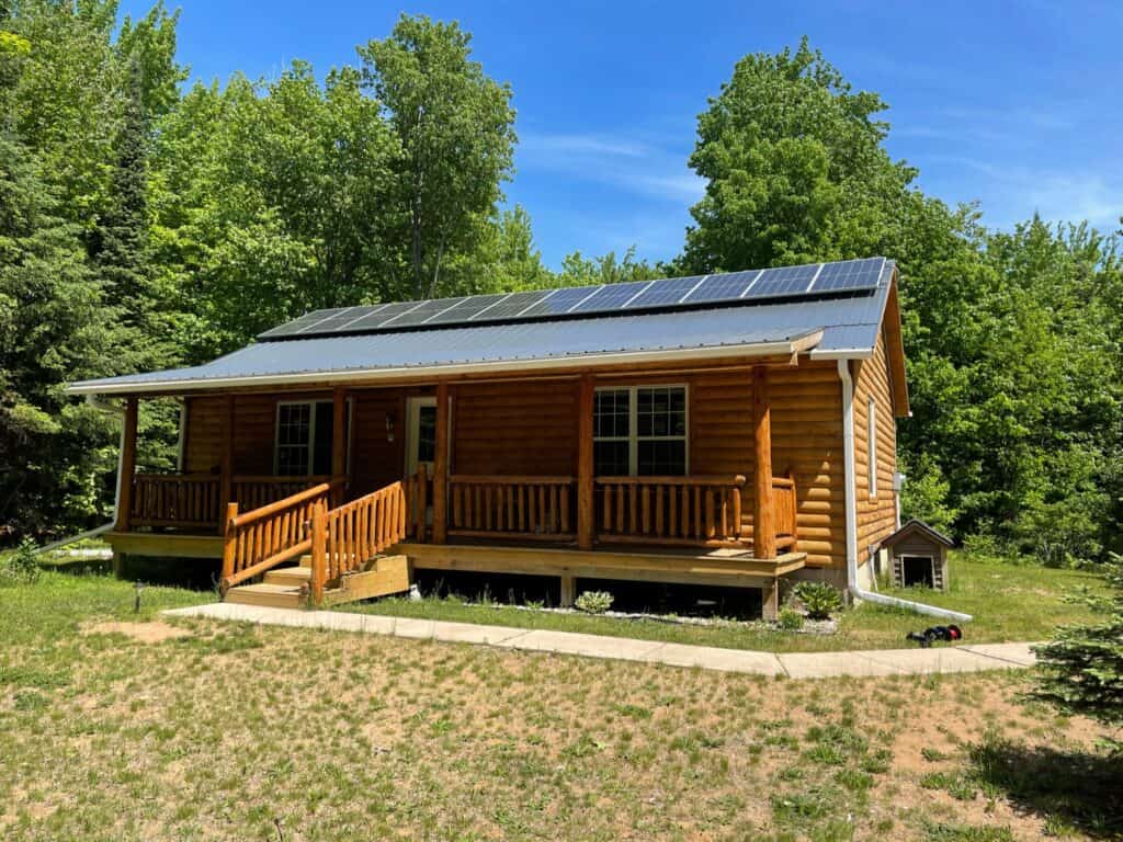 off-grid battery solar system michigan 